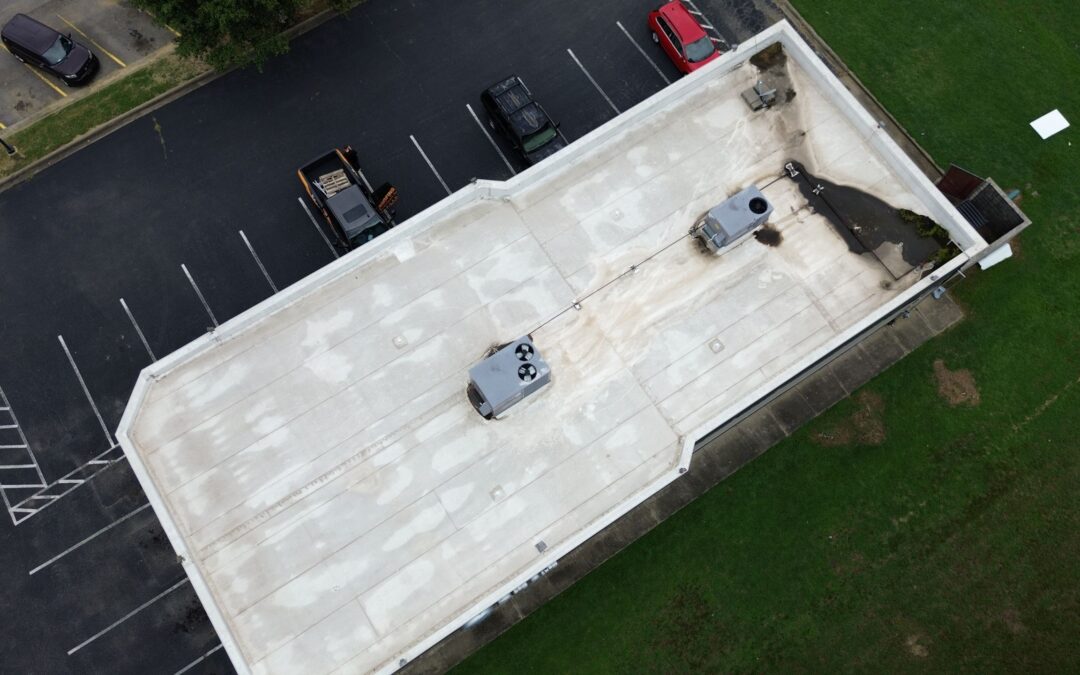 How Summer Heat Impacts Commercial Roofing Materials